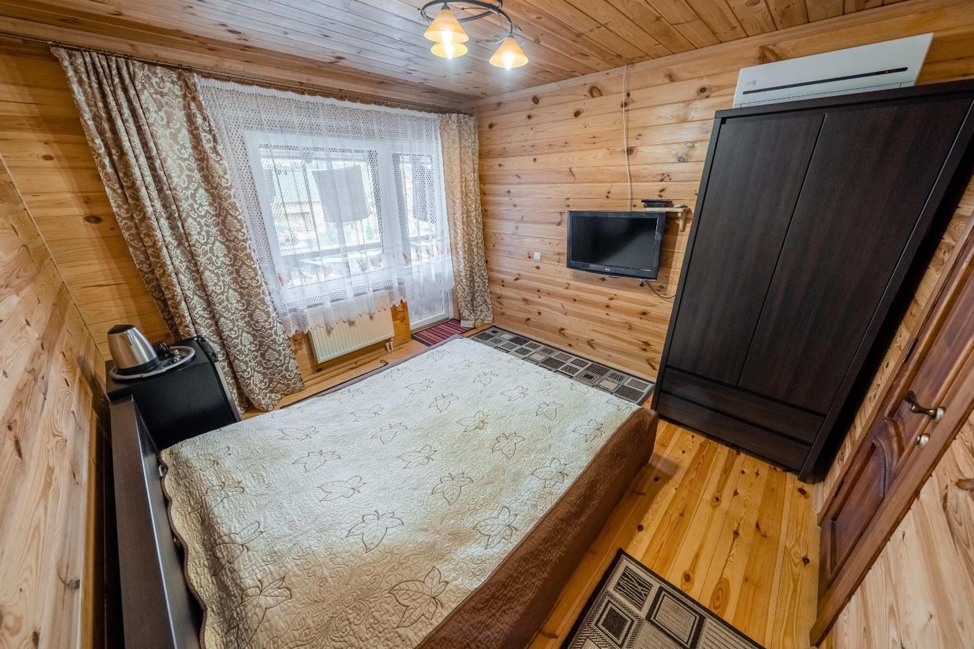 Сосновий Бір Sviteaz Cameră foto